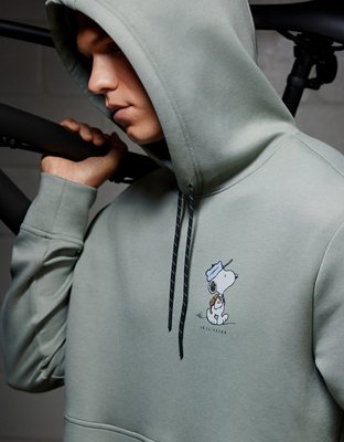 Snoopy store hoodie mens