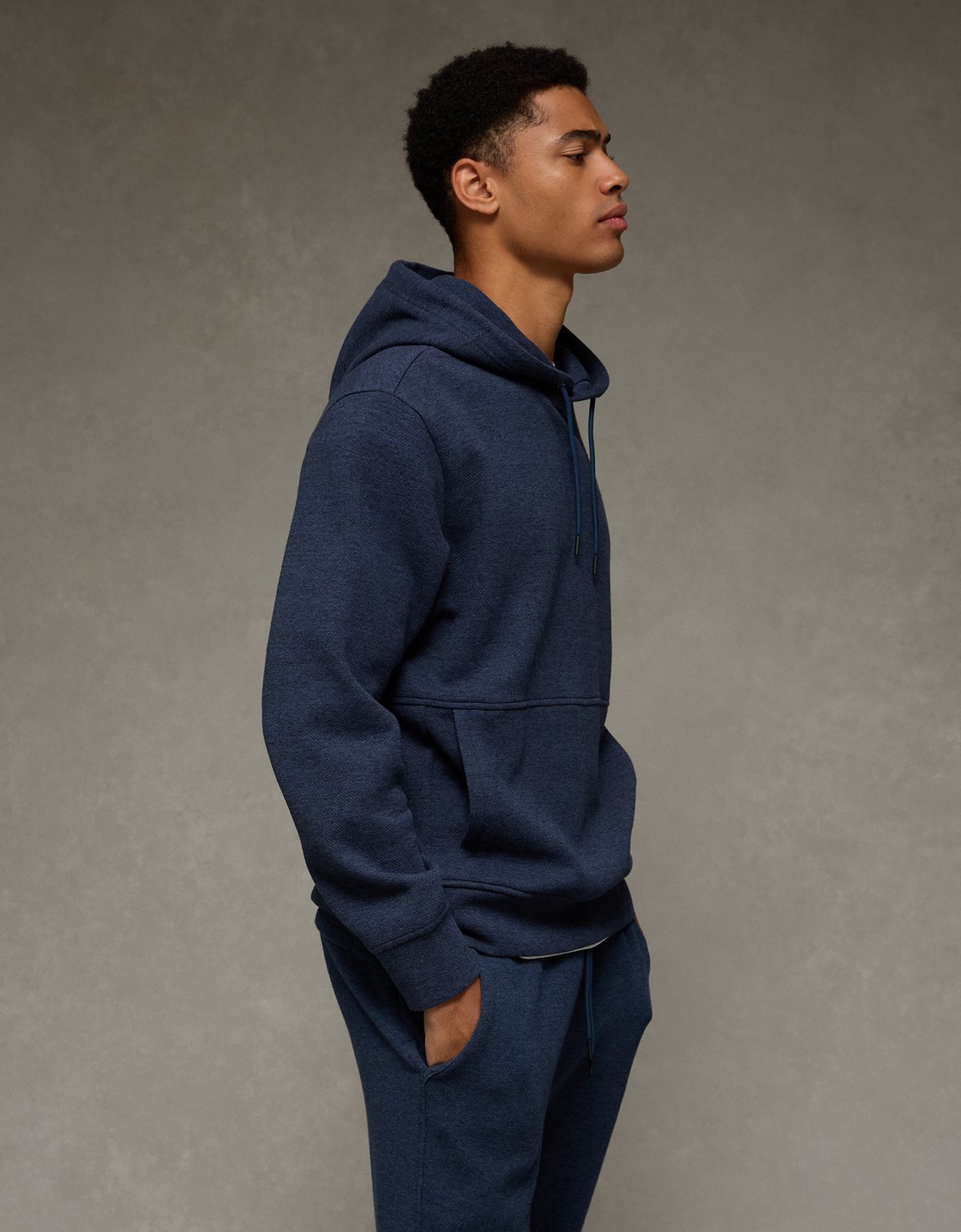 AE 24/7 Hoodie - image 5
