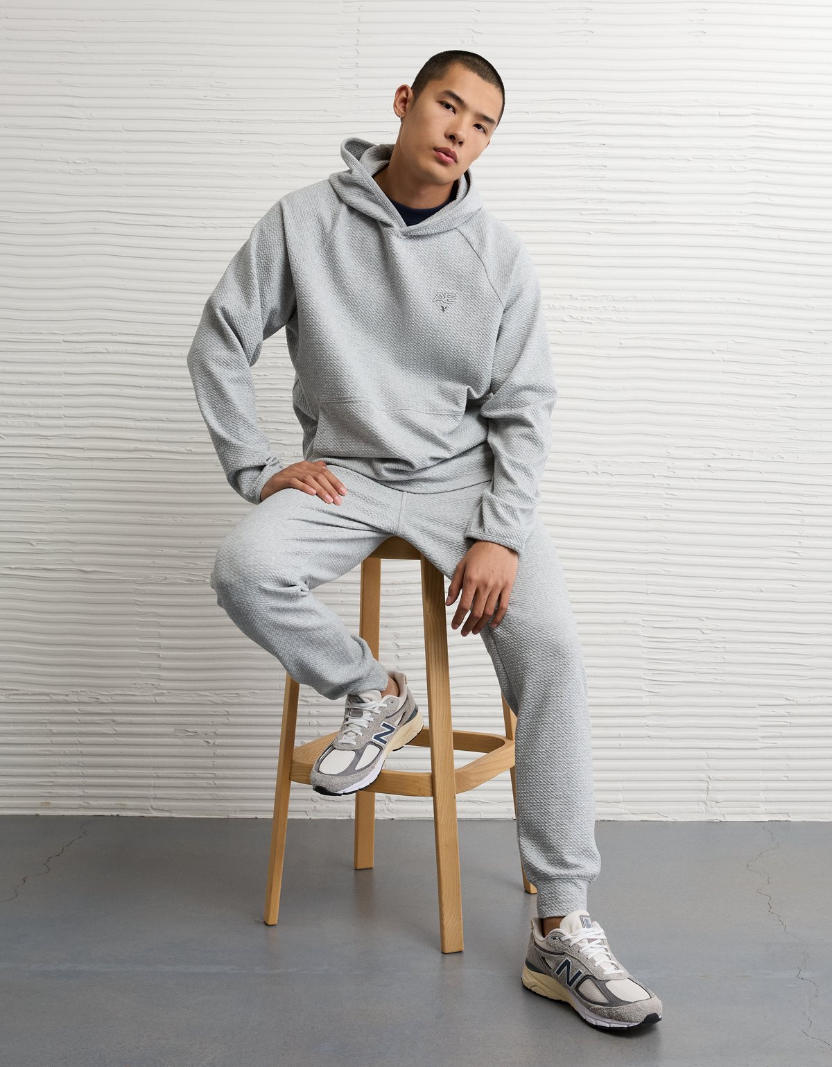 AE 24/7 Textured Hoodie - image 5