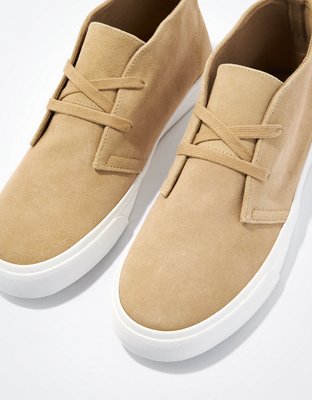 AE Chukka Sneaker