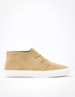 AE Chukka Sneaker