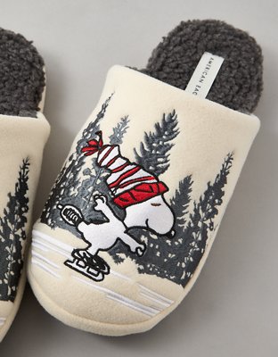 AE Holiday Snoopy Fleece Slipper