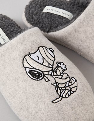 AE Snoopy Halloween Slippers