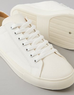 AE Tennis Sneaker