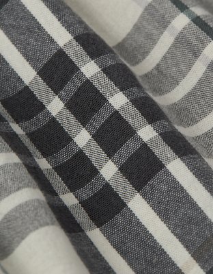 AEO Men's Plaid Stretch Boxer Short