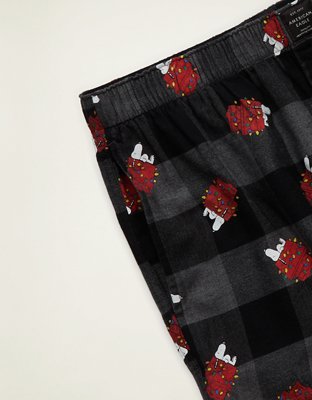 AEO Men's Snoopy Flannel Pocket Boxer Short