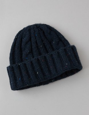 AE Chunky Cable Knit Beanie