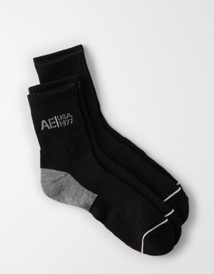 Men's Socks: Crew Socks, Ankle Socks & More | American Eagle Outfitters