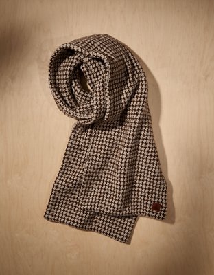 AE x Tru Kolors Knit Houndstooth Scarf | American Eagle