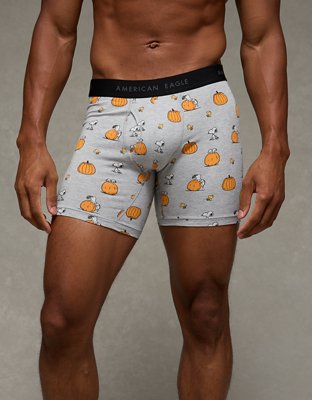 AEO Men's Snoopy Halloween 6