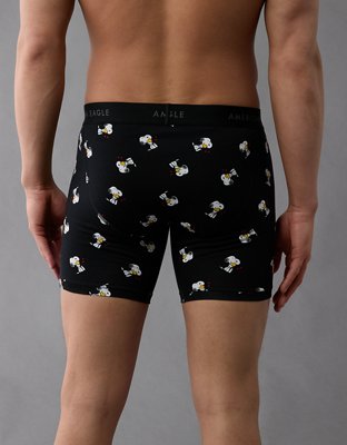 AEO Men's Snoopy Hugs Valentine 6" Classic Boxer Brief