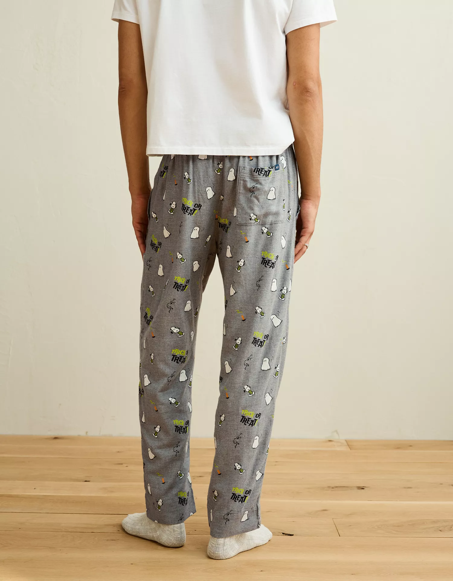 AEO Snoopy Halloween Flannel PJ Pant - thumbnail 2