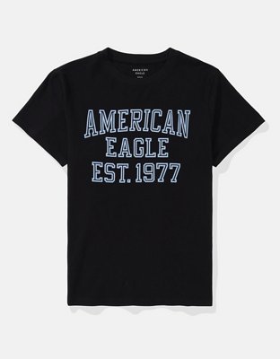 AE Playera Clásica con Gráfico