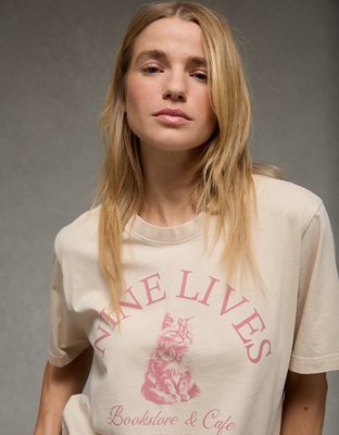 AE Everyday Luxe Graphic T-Shirt