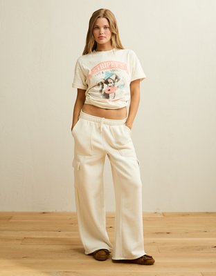 AE Oversized Holiday Graphic Tee