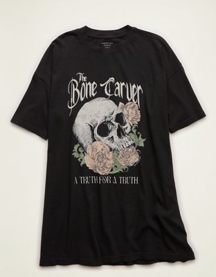 Женская футболка American Eagle AE Oversized A Court of Thorns and Roses Graphic, цвет: Выцветший чёрный — фото 3