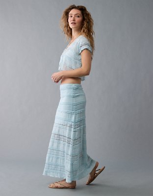 Jupe longue en dentelle à taille haute AE