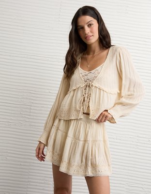 AE High-Waisted Lace Mini Skirt