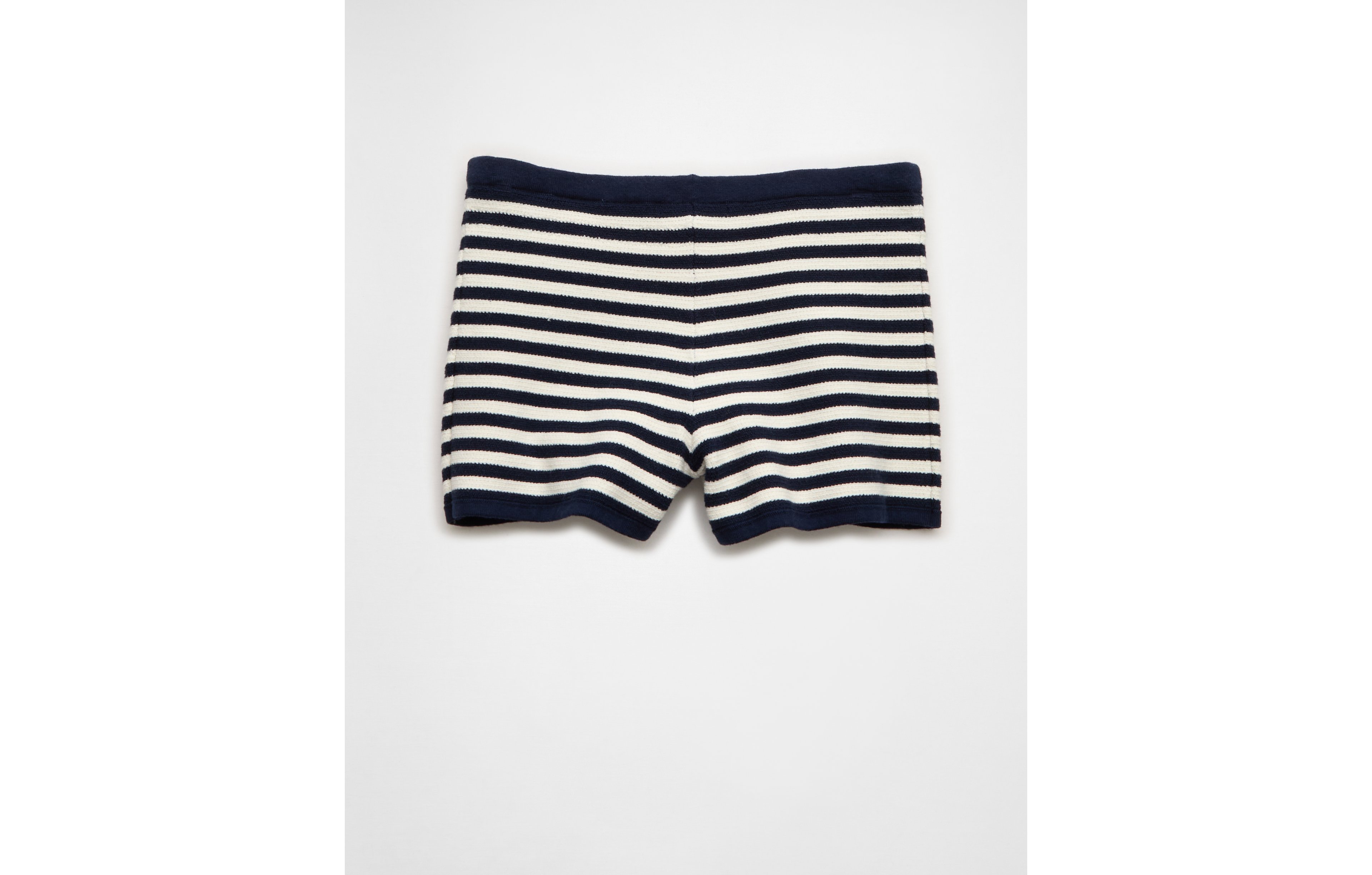 AE Low-Rise Sweater Micro Mini Skirt