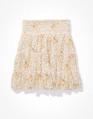 Женские юбки American Eagle AE Floral Smocked Tiered Mini Skirt — фото 4