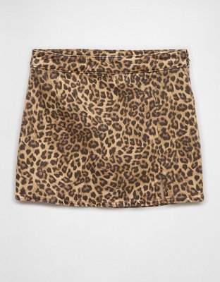 AE It Knit Leopard Skort