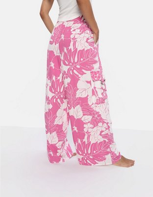 AE Super High-Waisted Cargo Wide-Leg Pant