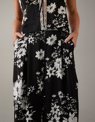 AE High-Waisted Pull-On Wide Leg Pant