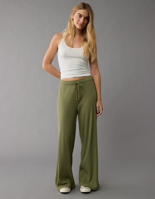 AE Ribbed Wide-Leg Sweatpant