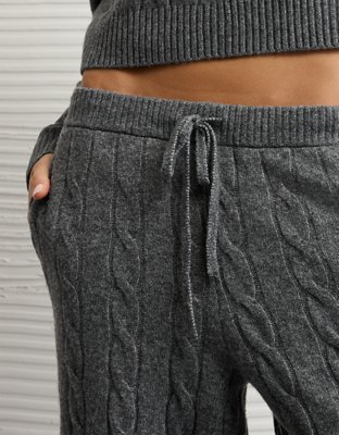 AE High-Waisted Cable Knit Jogger