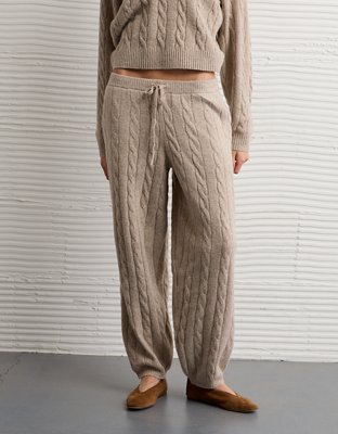 AE High-Waisted Cable Knit Jogger