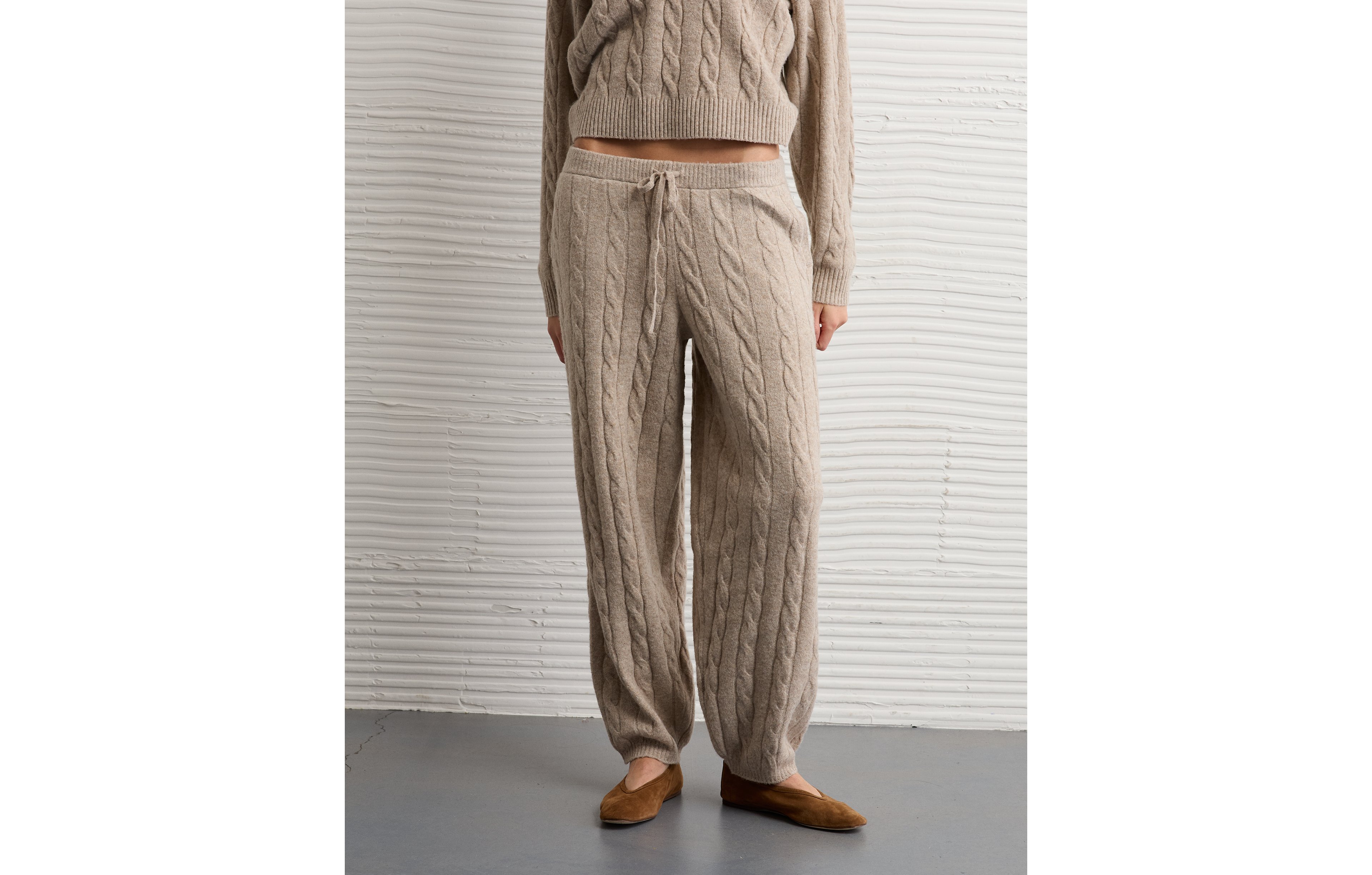 AE Cable Knit Sweatpant