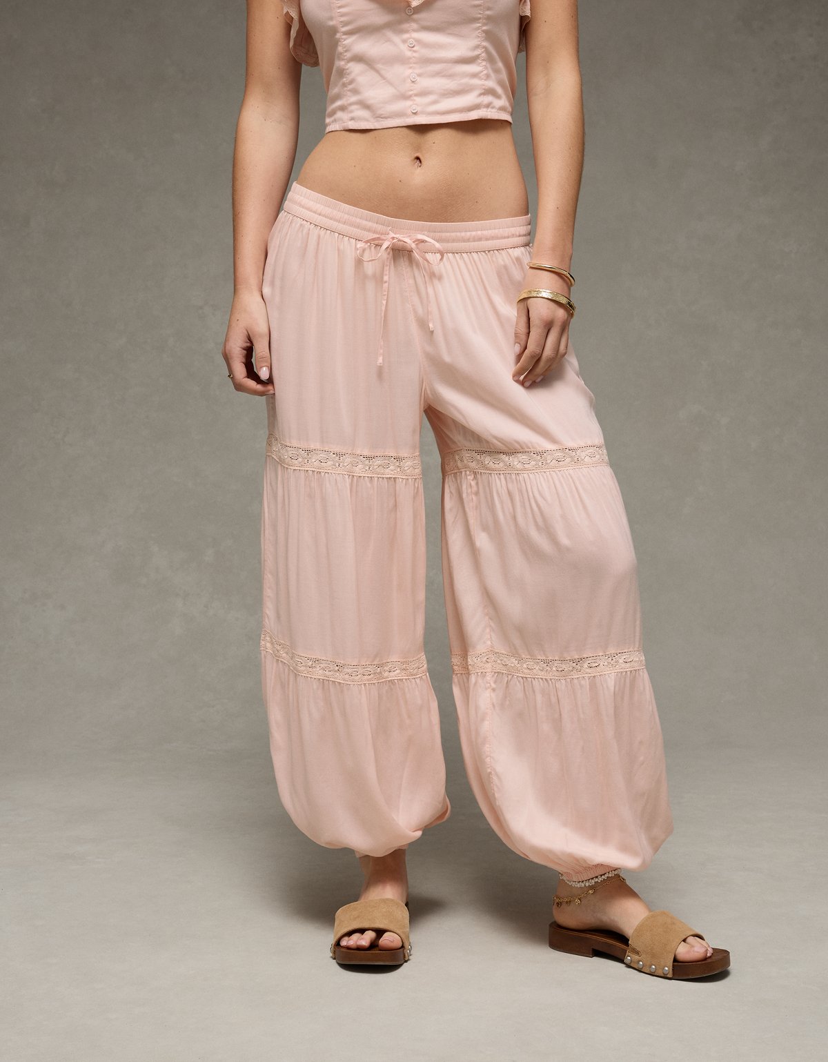 AE Low-Rise Lace Insert Jogger - image 5
