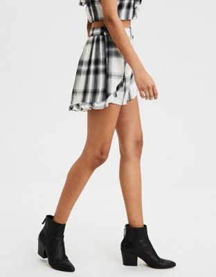 Женские брюки American Eagle High-Waisted Plaid Tulip Short — фото 5