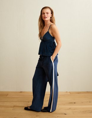 Женские брюки American Eagle AE Velvet Wide-Leg Track, цвет: Тёмный индиго — фото 4