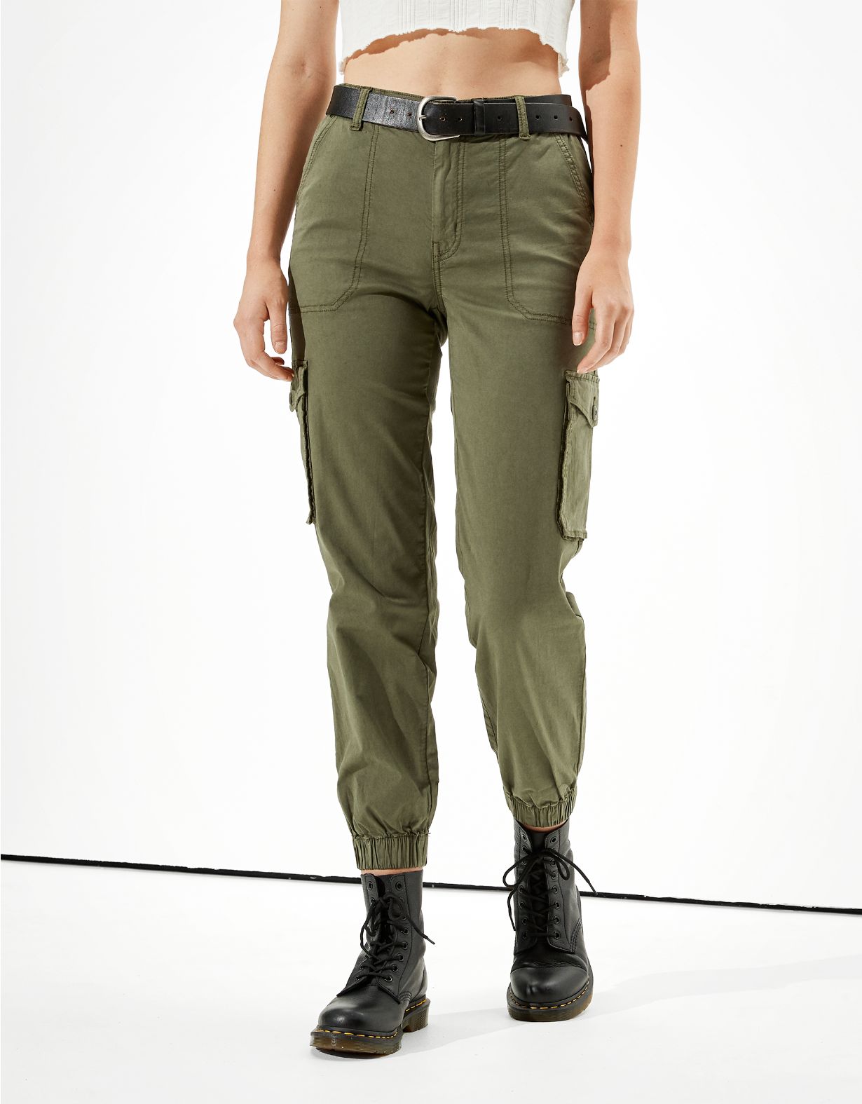 AE Relaxed Mom Jogger Pant