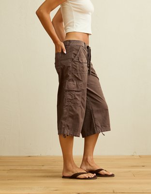 AE Super Low-Rise Baggy Capri Pant