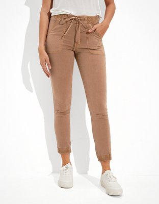 Conoces los pantalones jogger waist? Pues son tan arreglados como unos de  vestir, tan cómodos como unos leggins y quedan DIVINOS para ir a trabajar