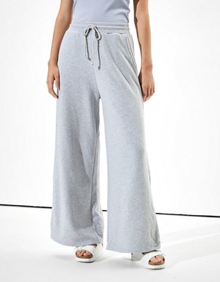 AE Forever Fleece Wide Leg Sweatpant