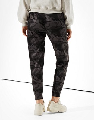 AE High-Waisted Everywhere Jogger