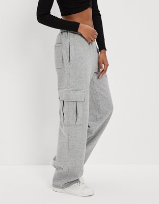 AE Fleece Wide-Leg Sweatpant