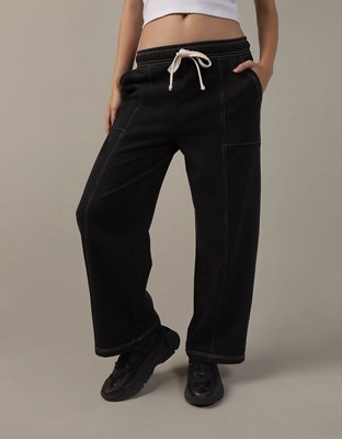 AE Wide-Leg Sweatpant