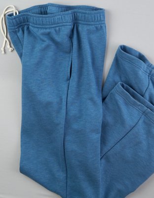 AE High-Waisted Baggy Wide-Leg Sweatpant