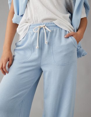 AE High-Waisted Baggy Wide-Leg Sweatpant