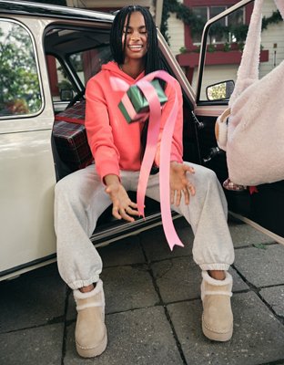 AE Everyday Luxe Jogger