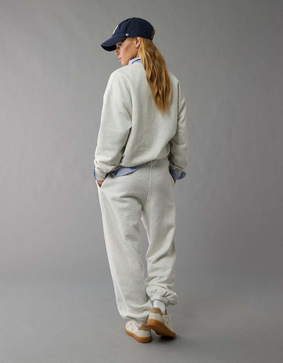 AE Everyday Luxe Sweatpant - image 2