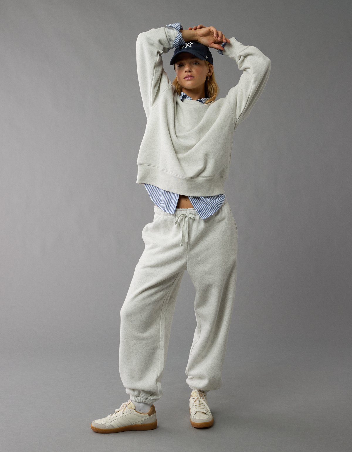 AE Everyday Luxe Sweatpant - image 5