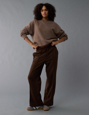 AE Everyday Luxe Wide-Leg Sweatpant