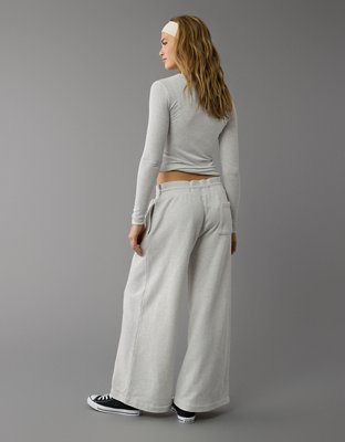 AE Fleece Wide-Leg Sweatpant Trouser