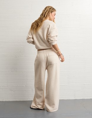 AE Everyday Luxe Wide-Leg Sweatpant