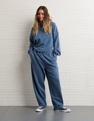 AE Everyday Luxe Barrel Sweatpant